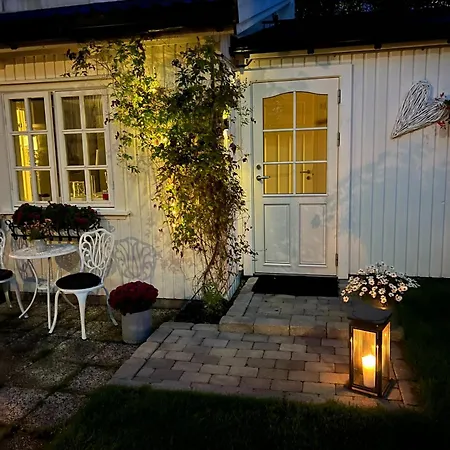 Leilighet Koselig Sentralt I