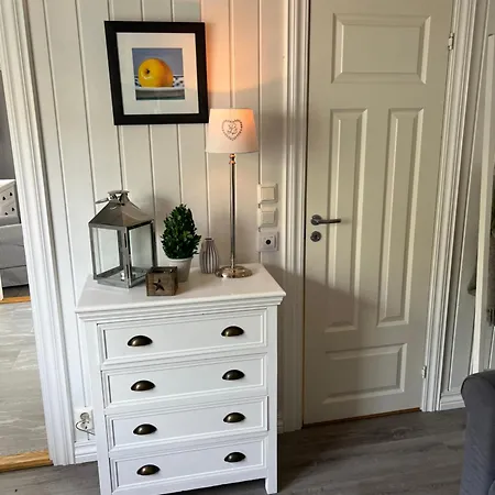 Leilighet Koselig Sentralt I *